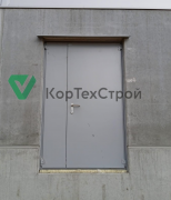 Установили периметральные термо двери в складском комплексе в г. Софьино.